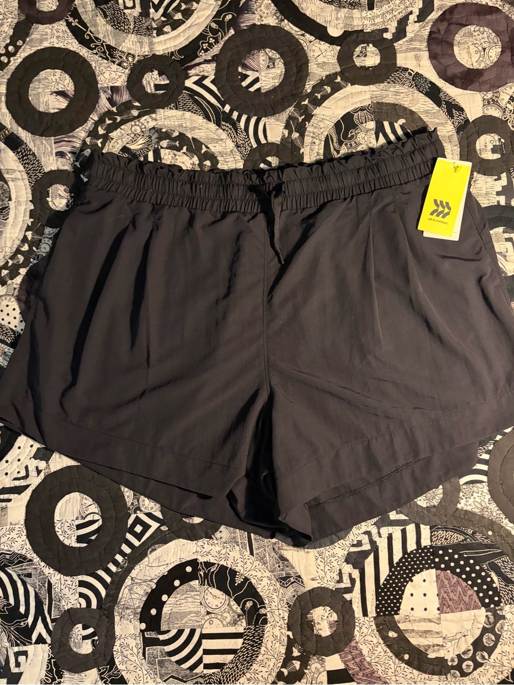 NWT All In Motion High Rise Running Shorts Black XL Athletic Activewear